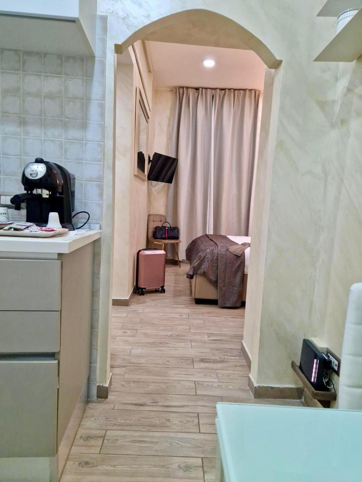 La Dimora Nei Presepi In San Gregorio Apartment Naples Exterior photo